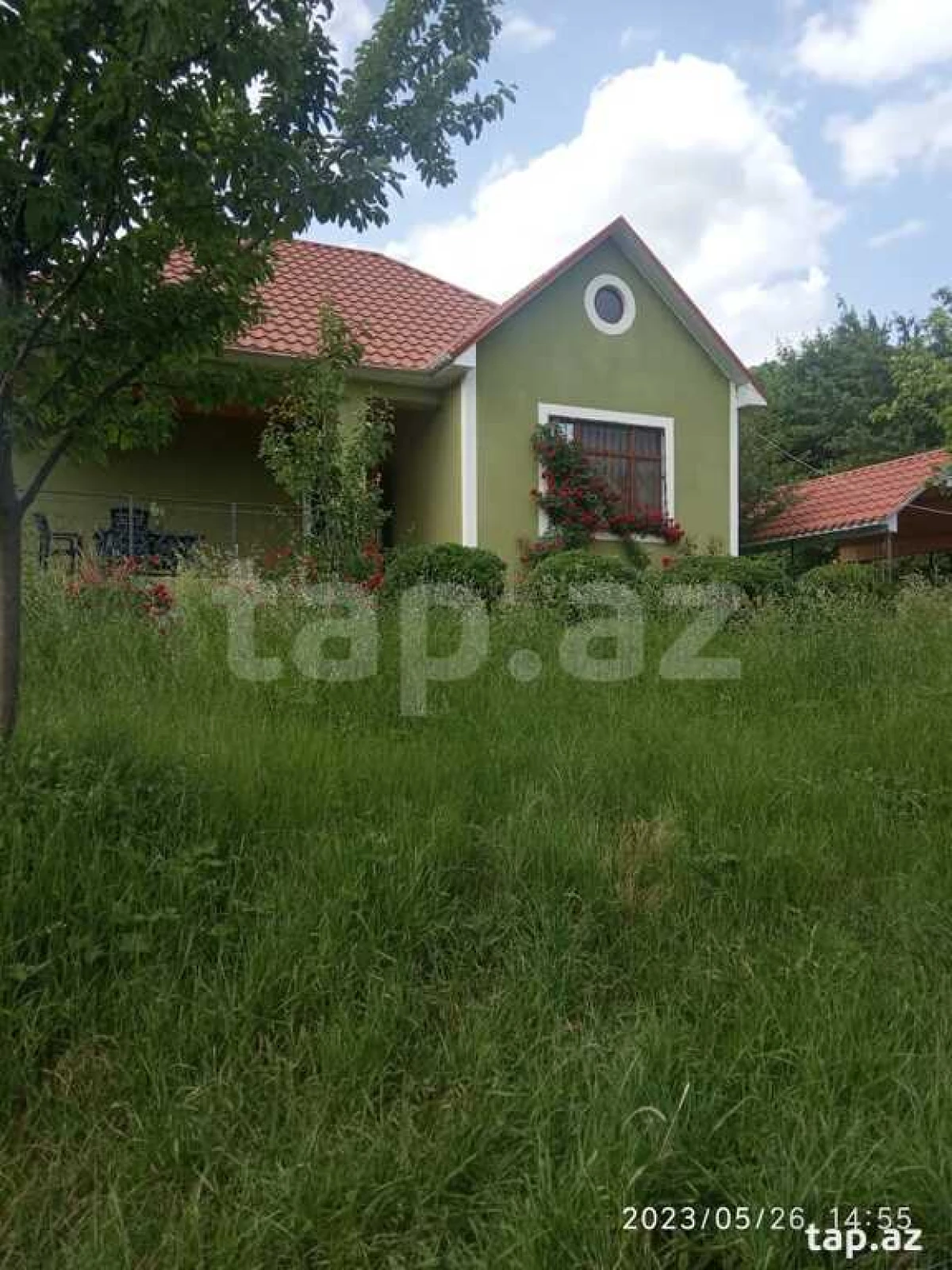 Kirayə verilir 3 otaqlı həyət evi