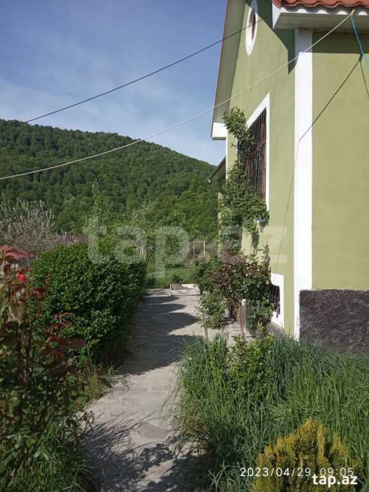 Kirayə verilir 3 otaqlı həyət evi