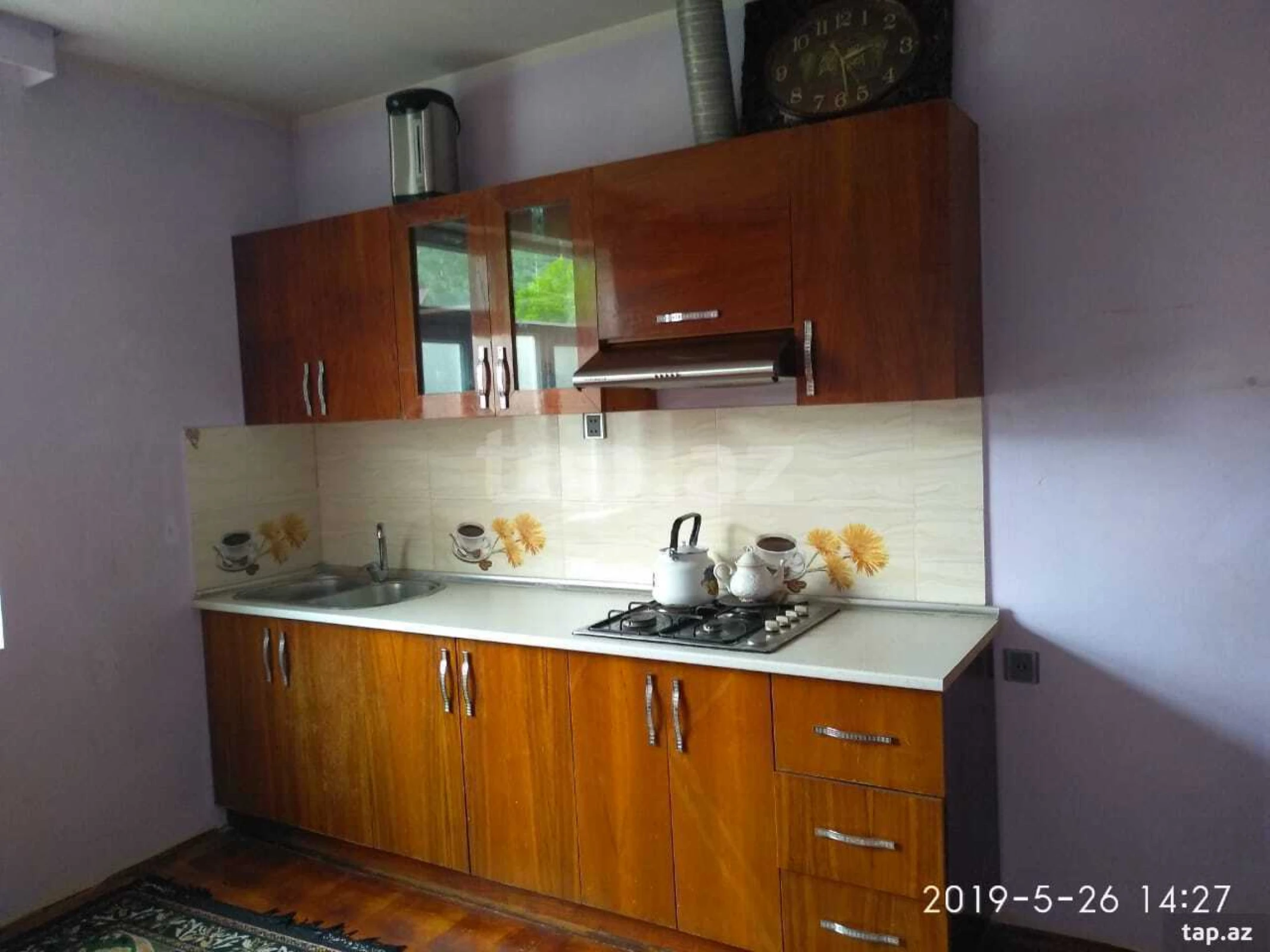 Kirayə verilir 4 otaqlı həyət evi