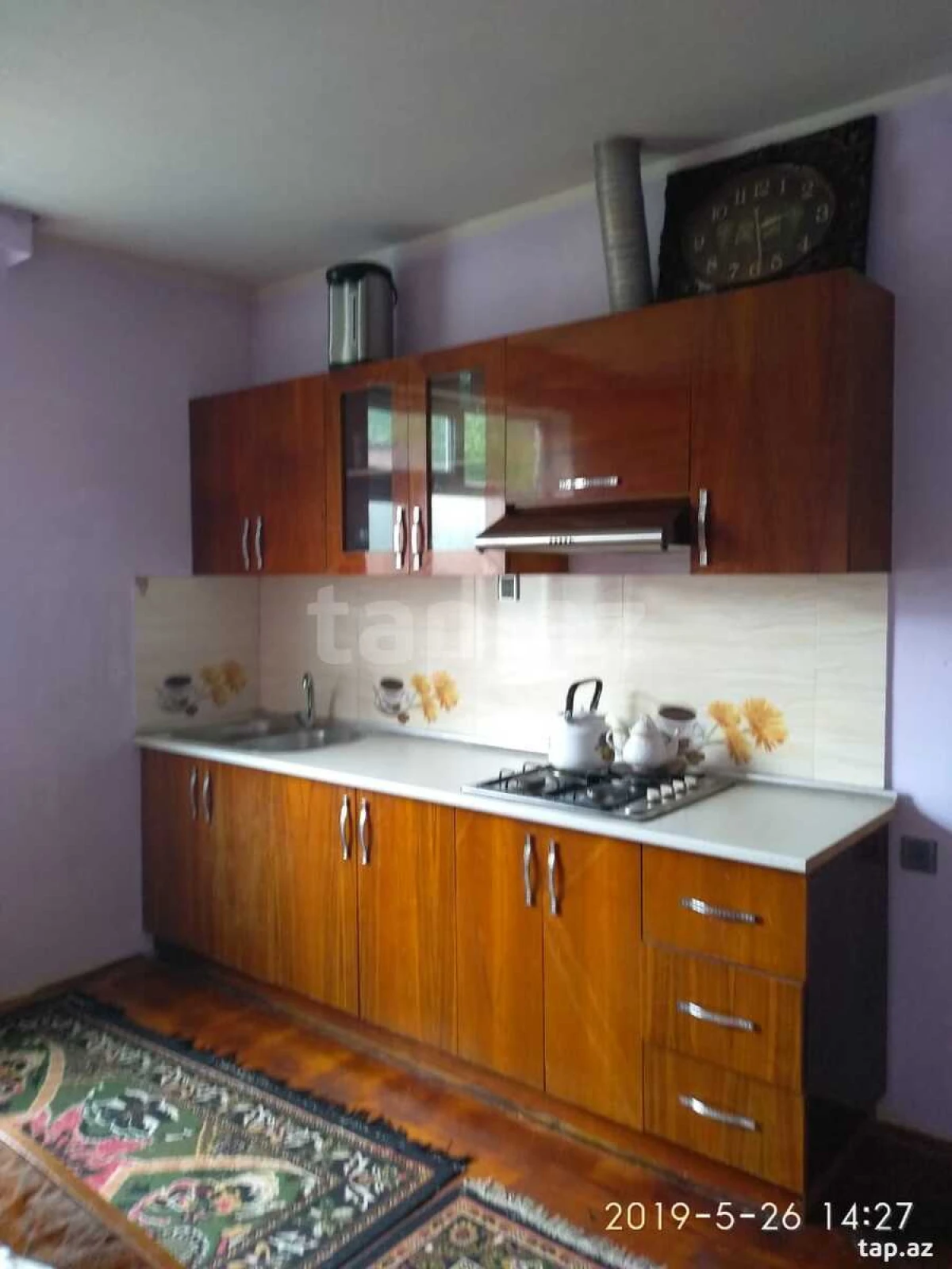 Kirayə verilir 4 otaqlı həyət evi