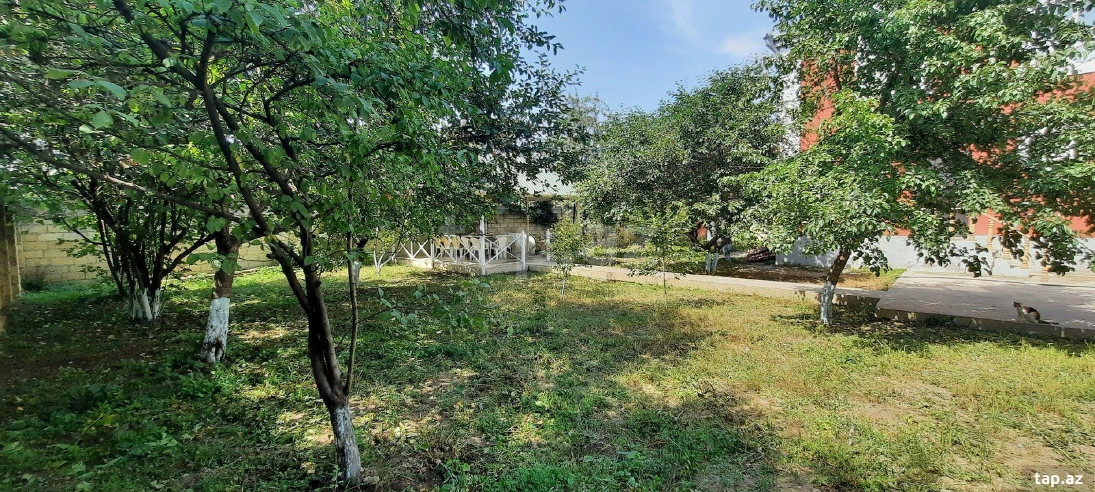 Kirayə verilir 6 otaqlı həyət evi