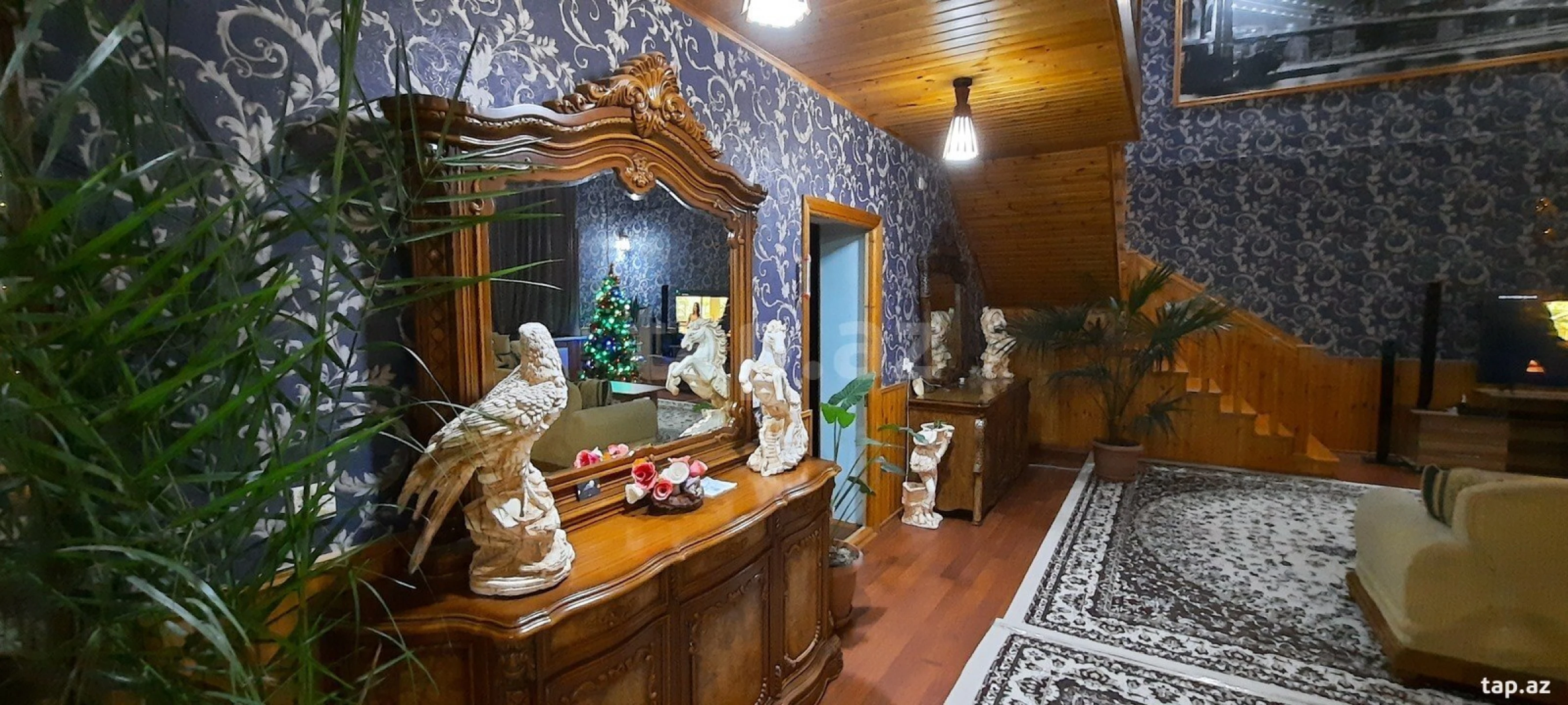 Kirayə verilir 6 otaqlı həyət evi