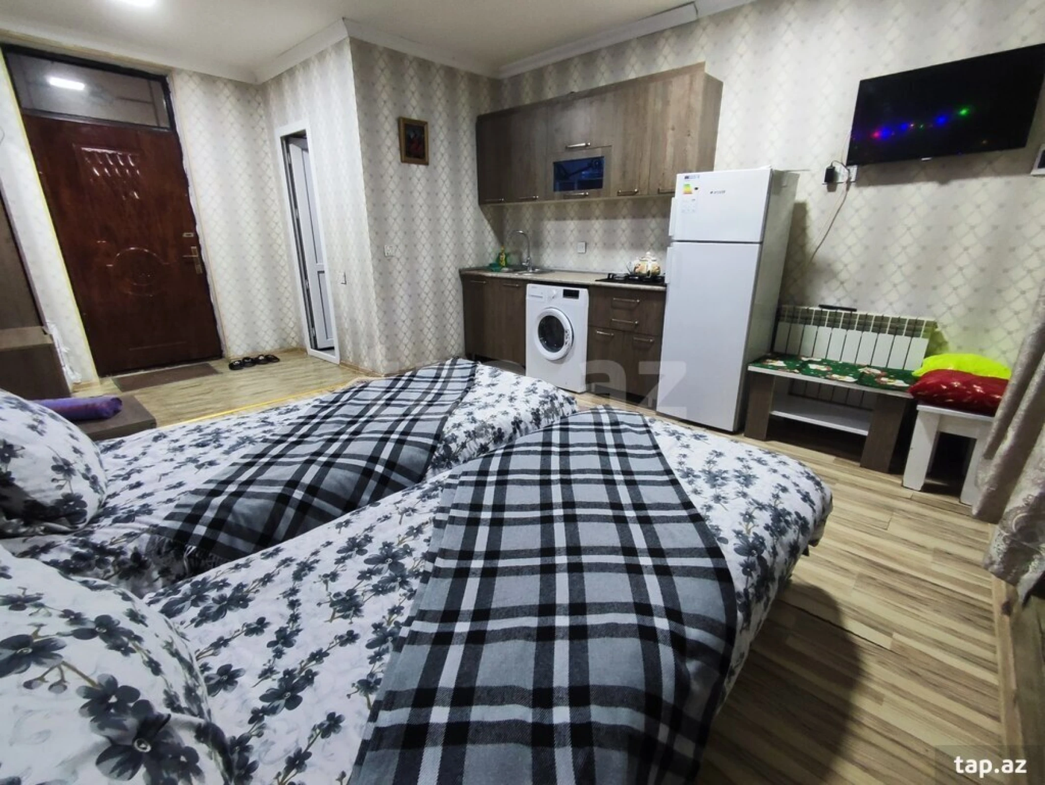 Kirayə verilir 1 otaqlı həyət evi