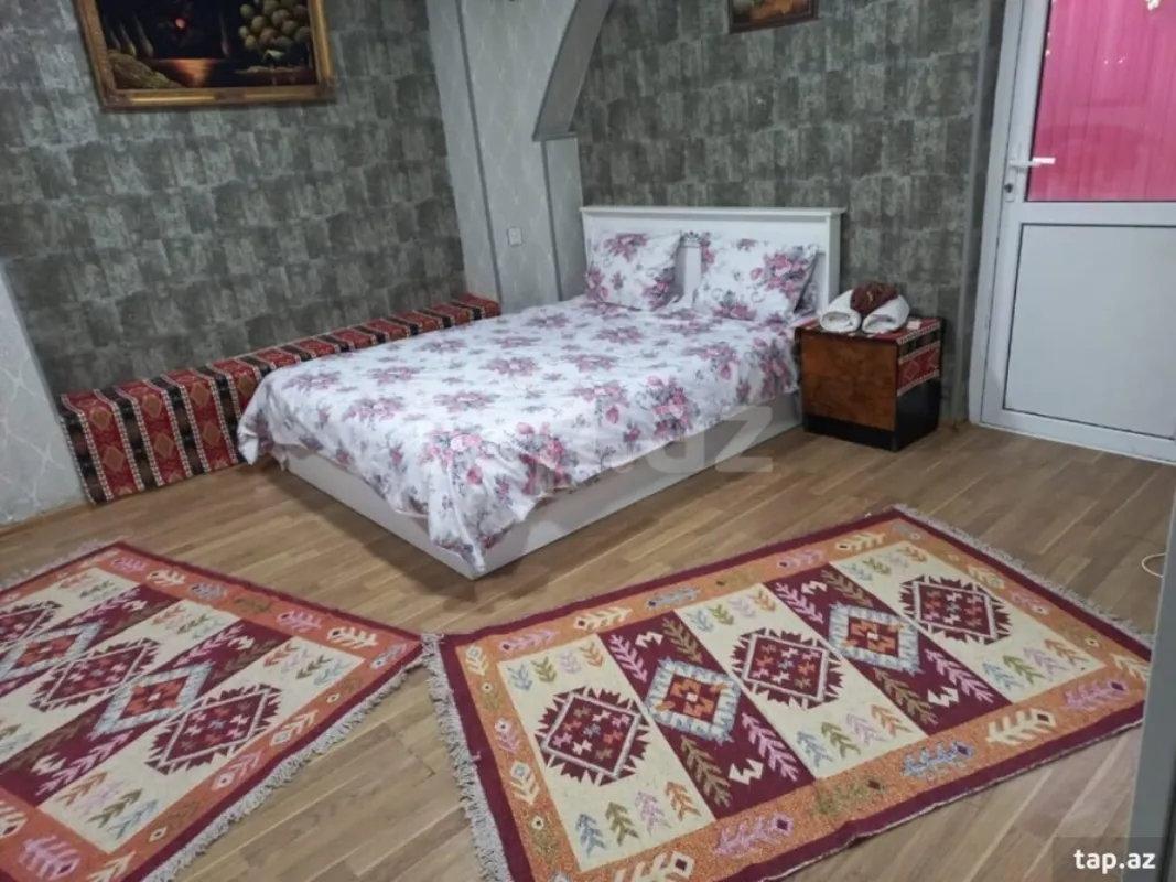 Kirayə verilir 1 otaqlı həyət evi
