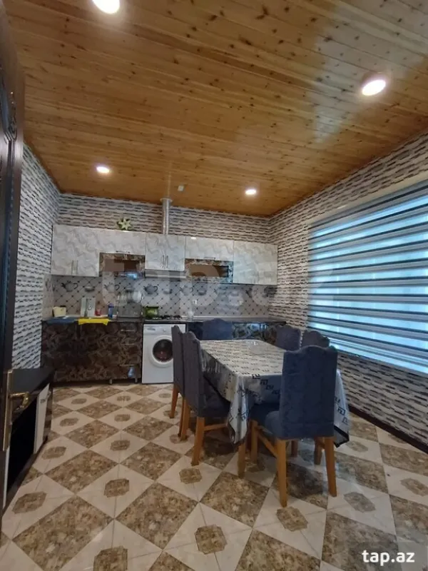 Kirayə verilir 4 otaqlı həyət evi 160 m²