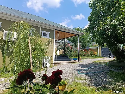 Kirayə verilir 4 otaqlı həyət evi 160 m²