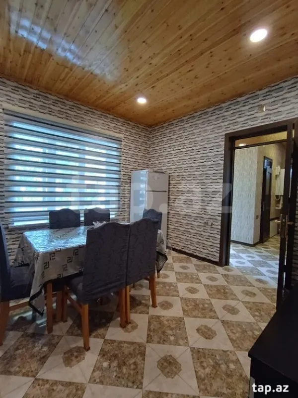 Kirayə verilir 4 otaqlı həyət evi 160 m²