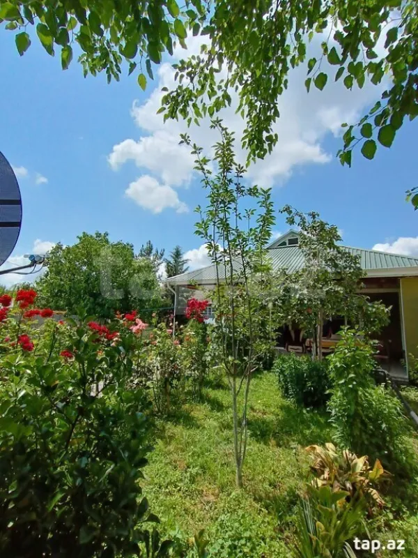 Kirayə verilir 4 otaqlı həyət evi 160 m²