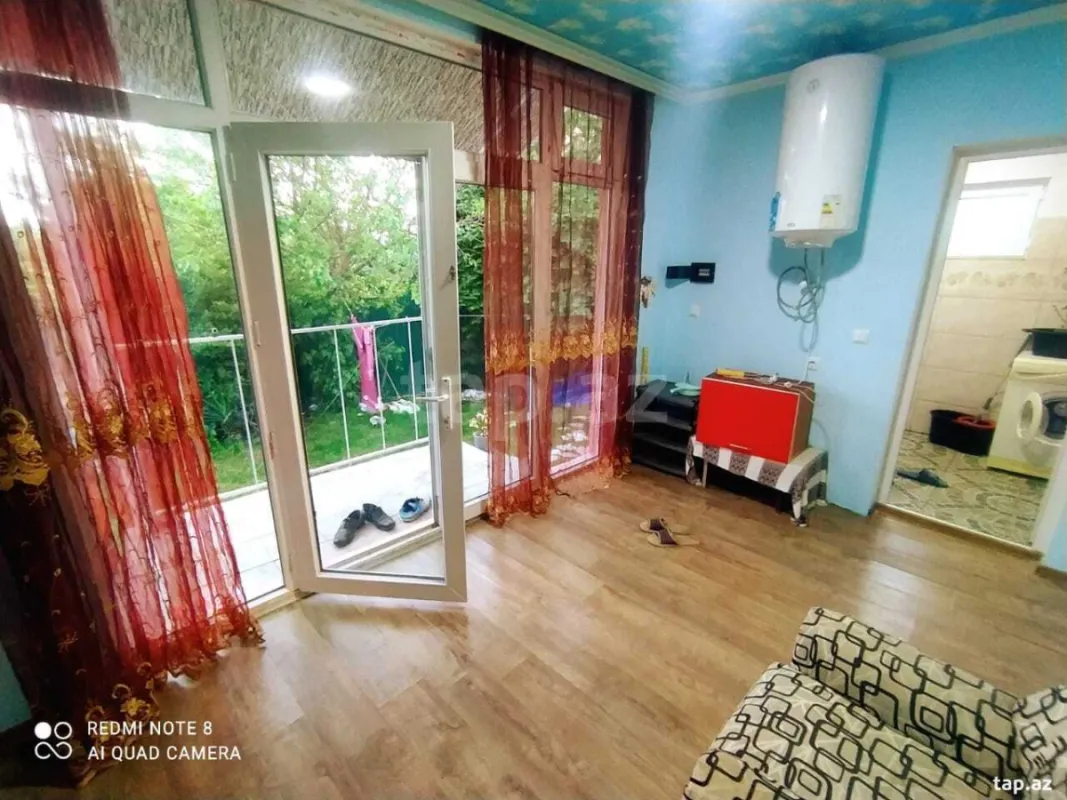 Kirayə verilir 3 otaqlı həyət evi