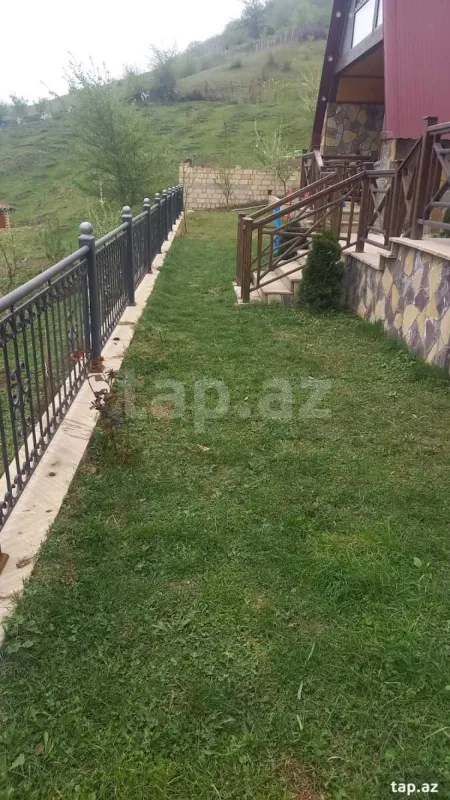 Kirayə verilir 3 otaqlı həyət evi