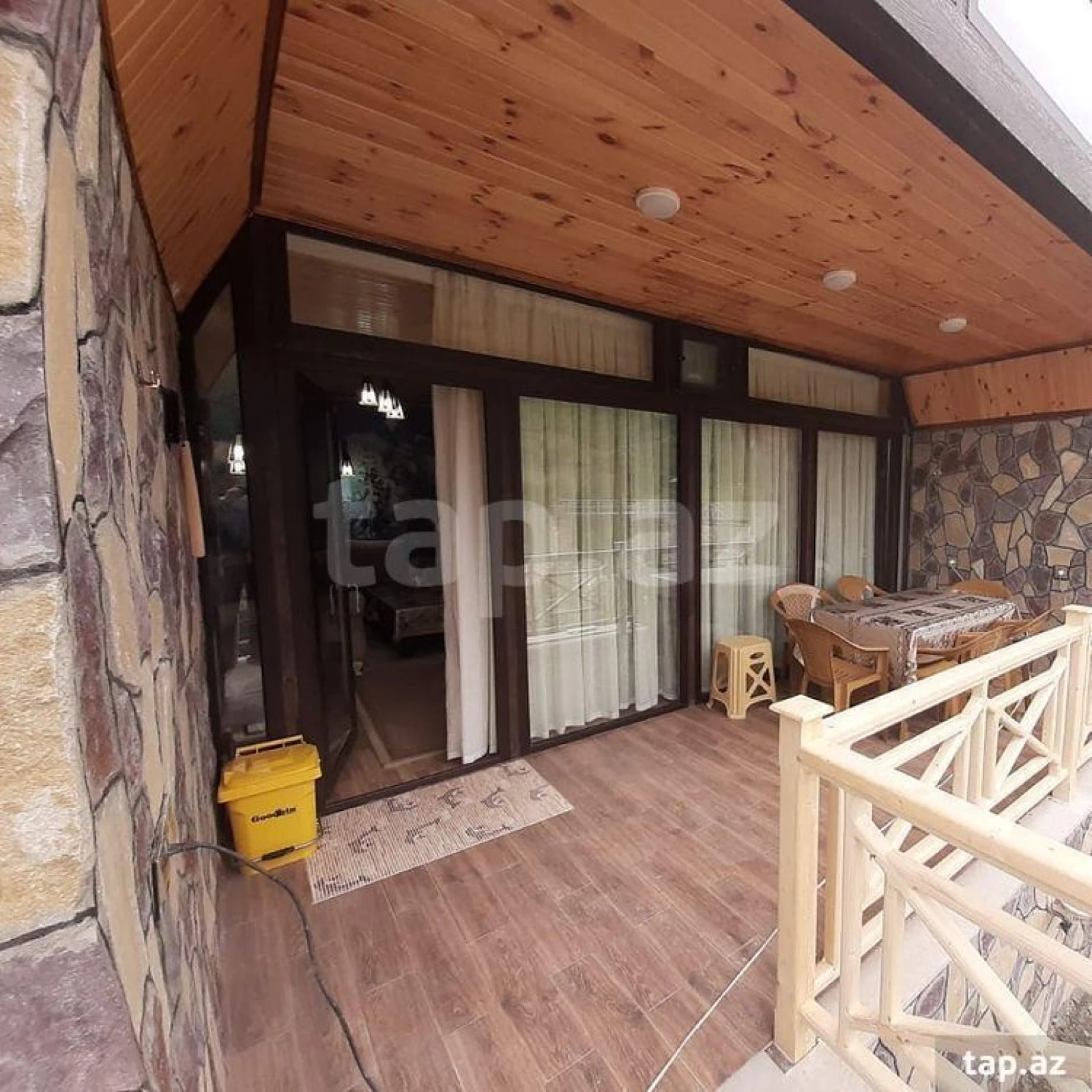 Kirayə verilir 3 otaqlı həyət evi