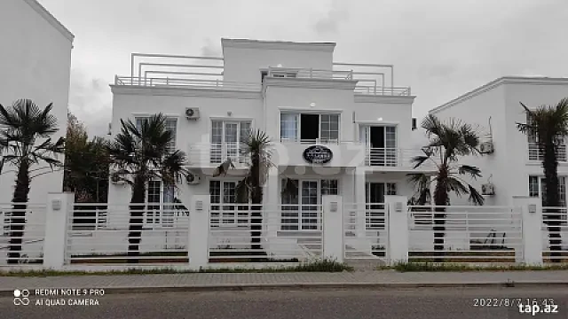 Satılır 9 otaqlı həyət evi 240 m² — Astara 9 otaq 240.00 m²