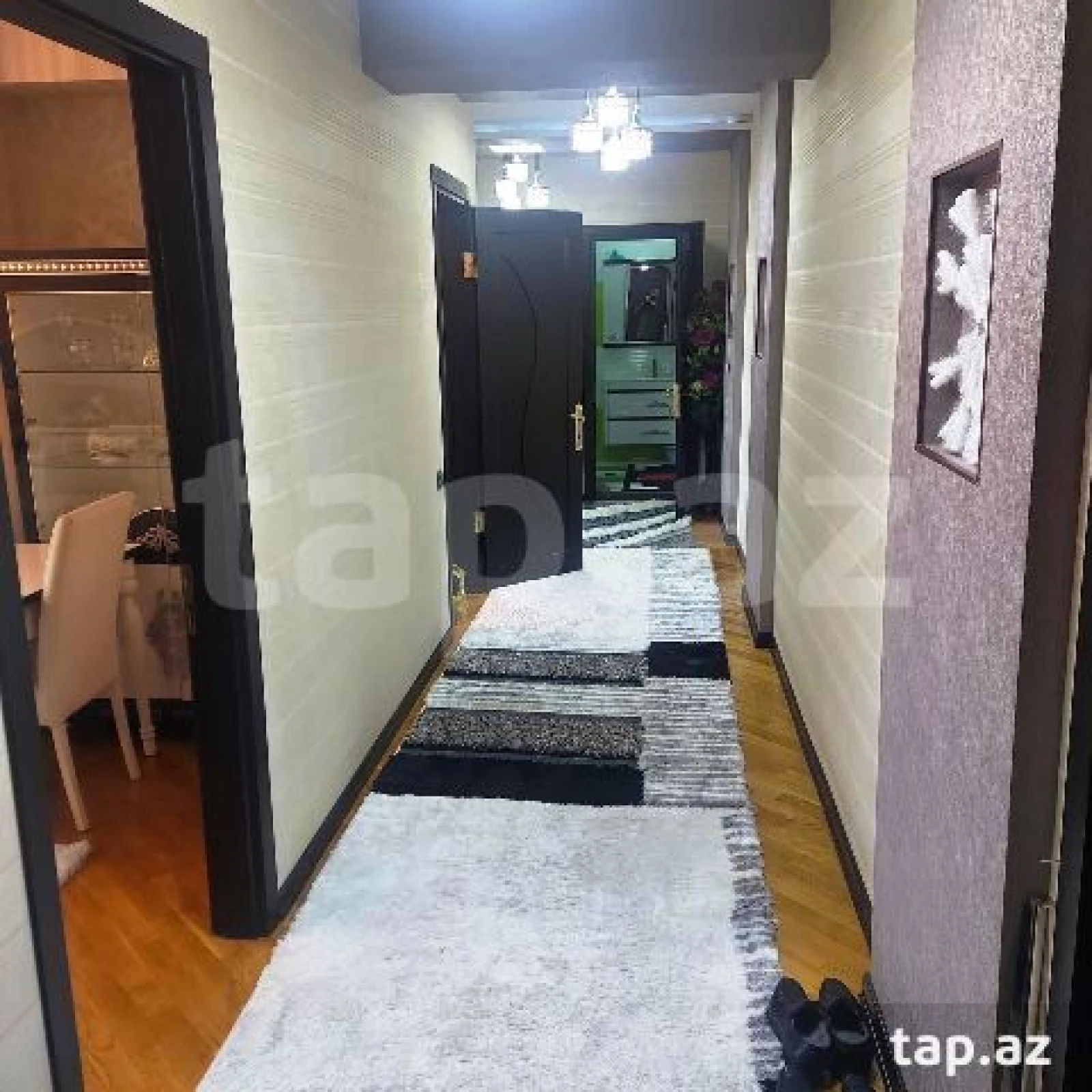 Satılır 3 otaqlı yeni tikili 130 m²