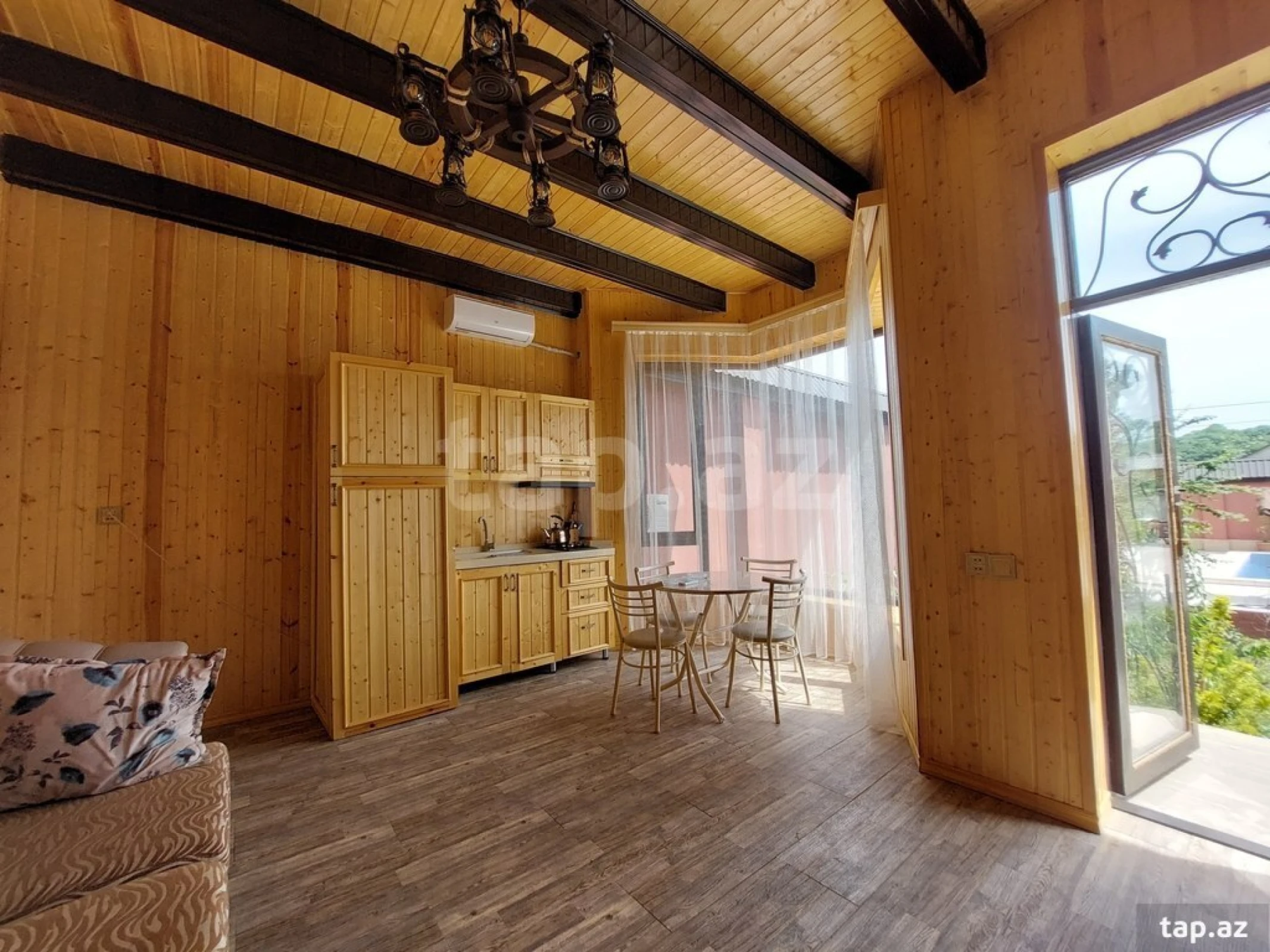 Kirayə verilir 1 otaqlı həyət evi