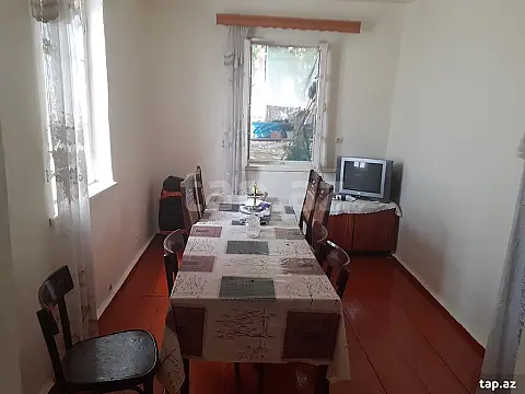 Satılır 5 otaqlı həyət evi 120 m²