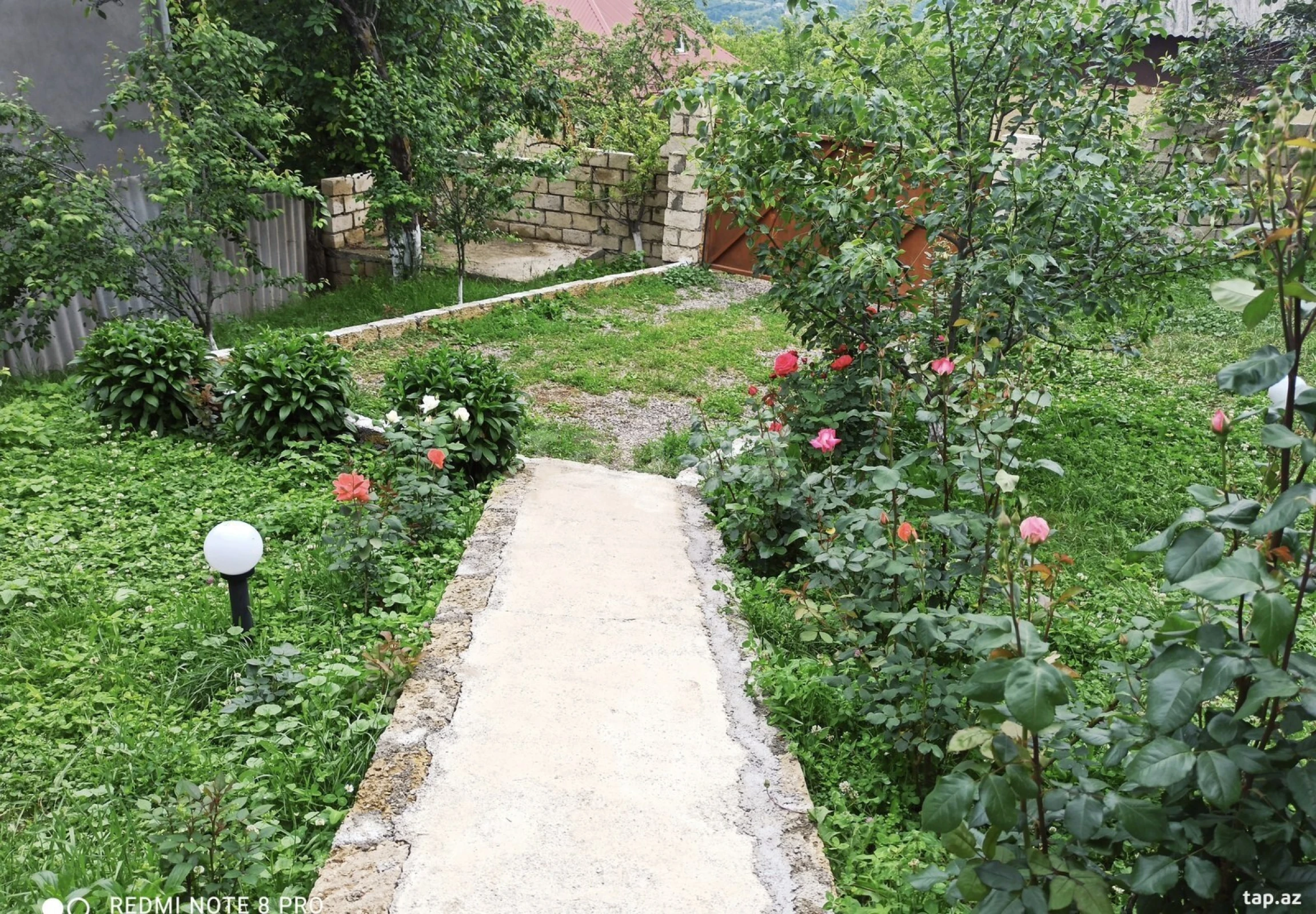 Kirayə verilir 3 otaqlı həyət evi