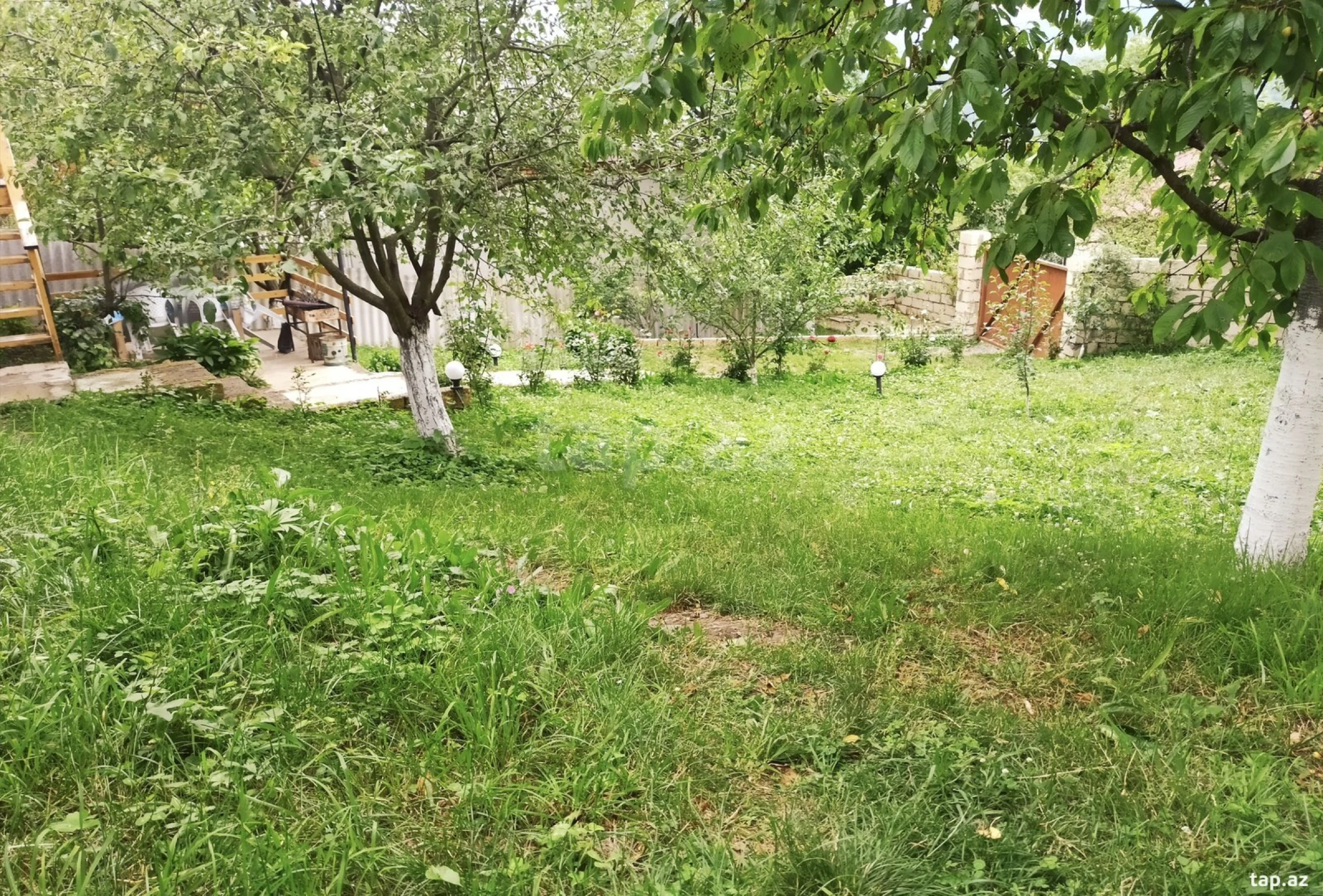 Kirayə verilir 3 otaqlı həyət evi