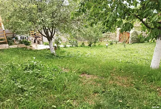 Kirayə verilir 3 otaqlı həyət evi