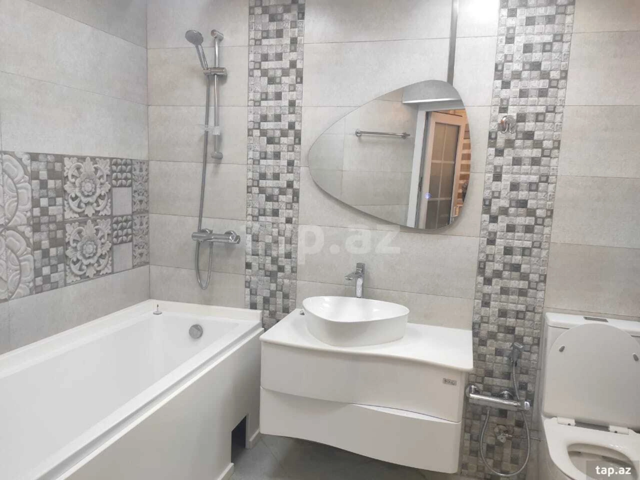 Kirayə verilir 2 otaqlı mənzil 50 m²