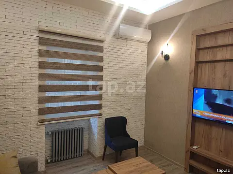 Kirayə verilir 2 otaqlı mənzil 50 m²