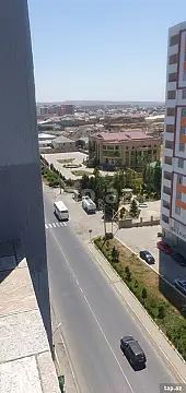 Satılır 2 otaqlı mənzil 82 m²