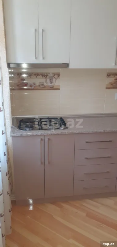 Satılır 2 otaqlı mənzil 82 m²