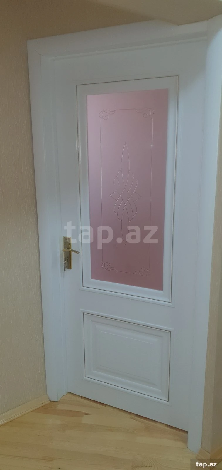Satılır 2 otaqlı mənzil 82 m²