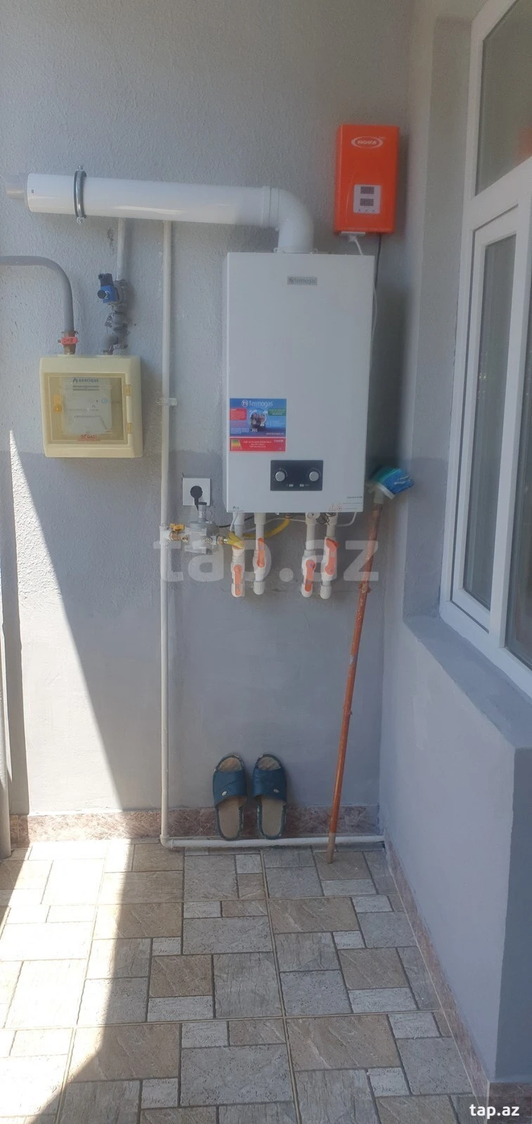 Satılır 2 otaqlı mənzil 82 m²