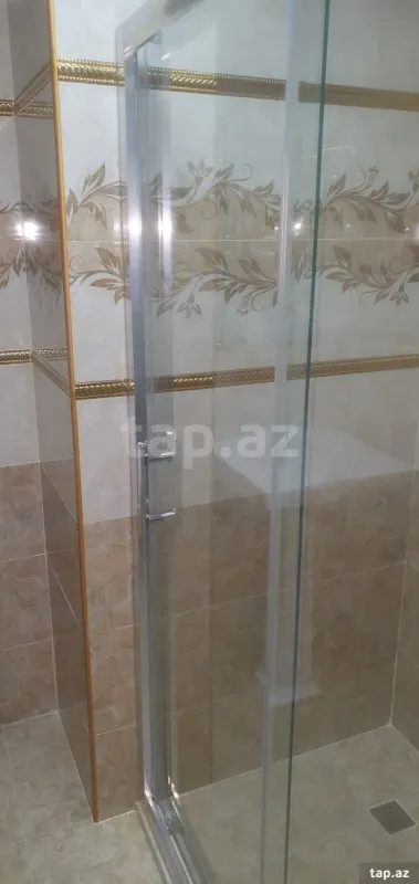 Satılır 2 otaqlı mənzil 82 m²