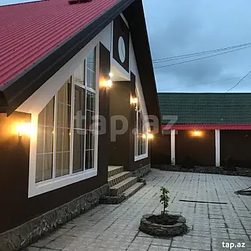 Kirayə verilir 4 otaqlı həyət evi 130 m²