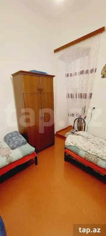Satılır 1 otaqlı mənzil 40 m²