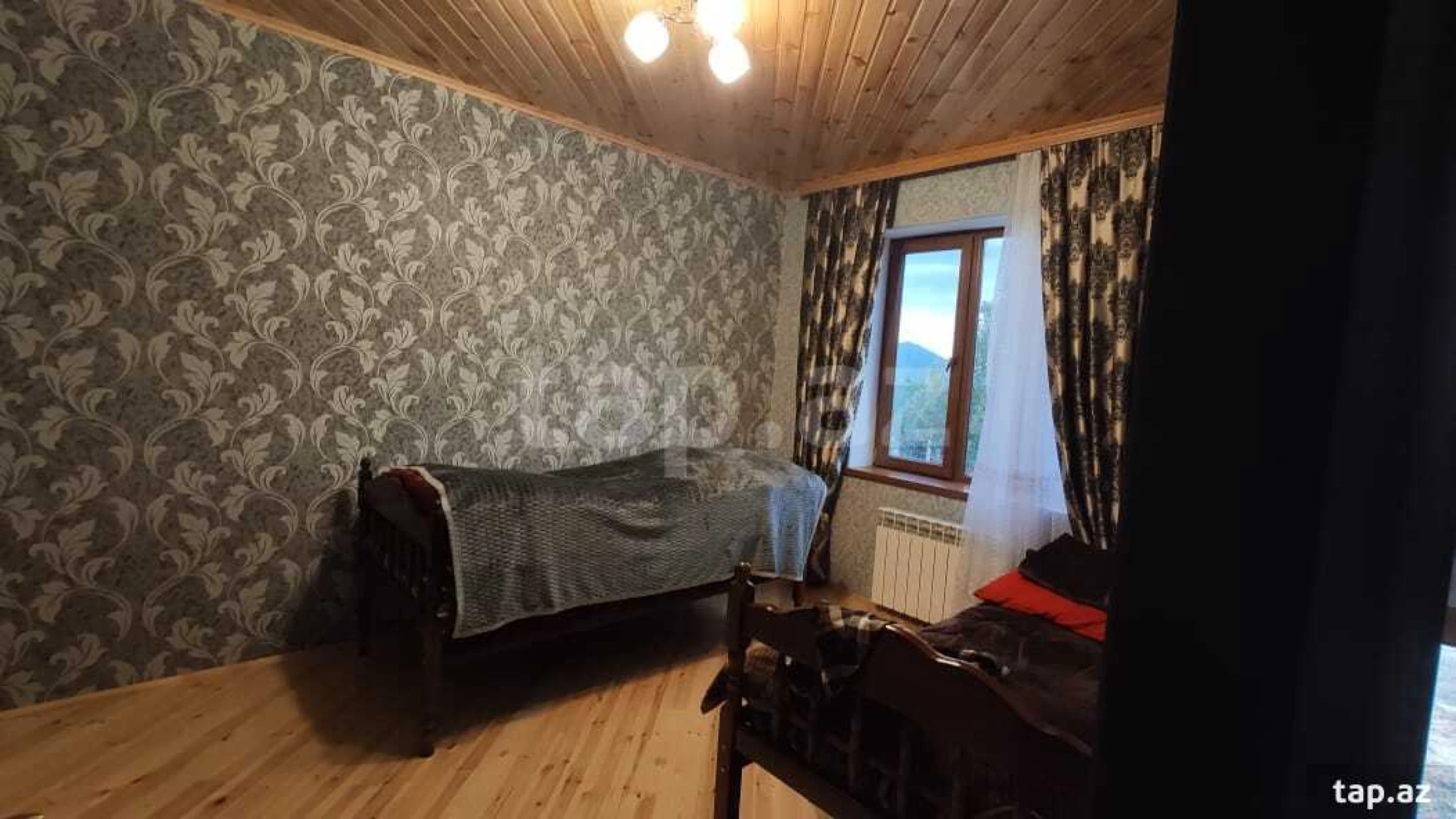 Kirayə verilir 3 otaqlı həyət evi