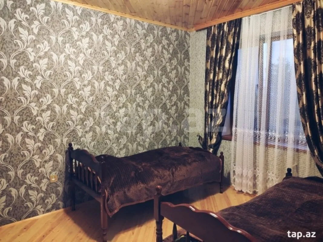 Kirayə verilir 3 otaqlı həyət evi