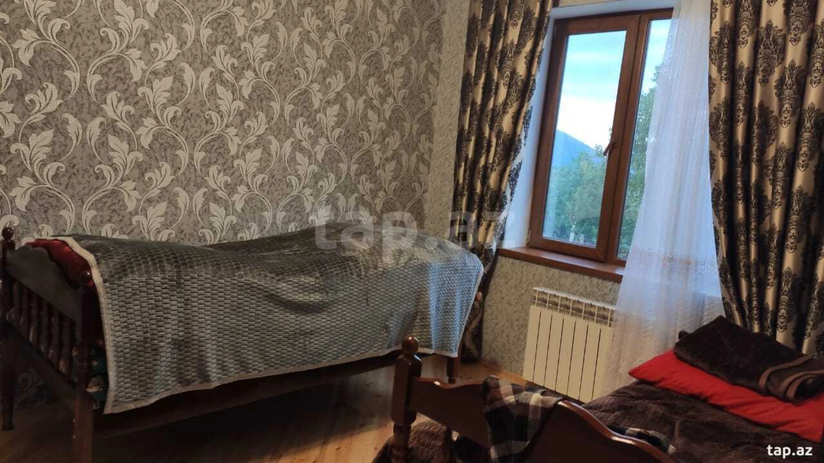 Kirayə verilir 3 otaqlı həyət evi