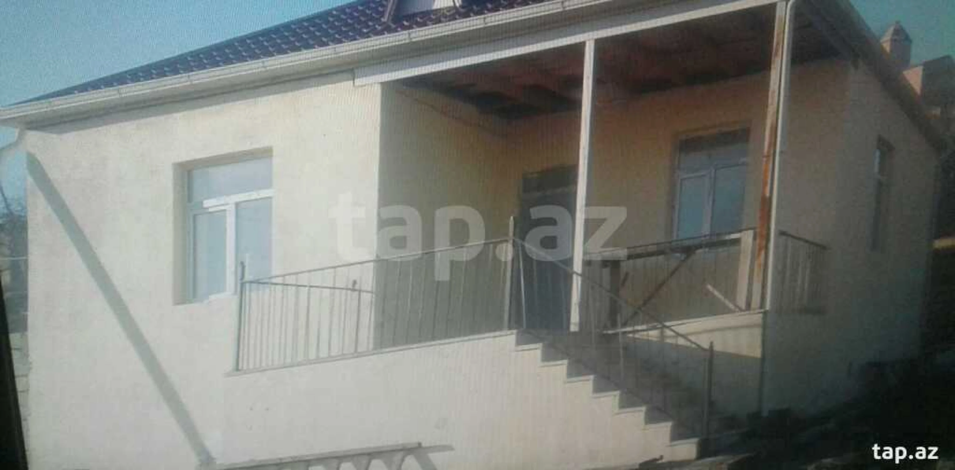 Satılır 3 otaqlı həyət evi