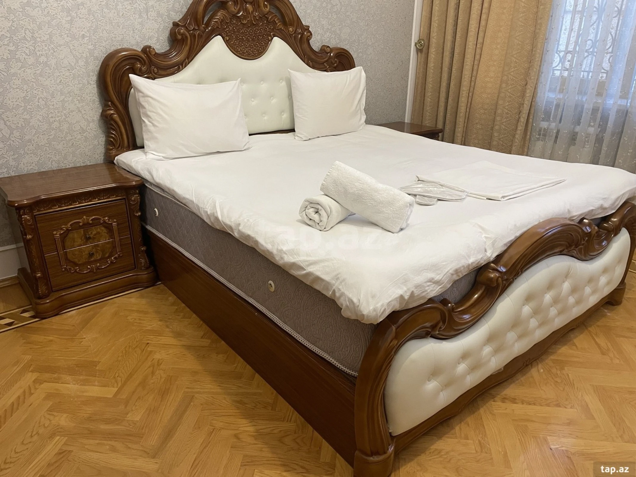 Kirayə verilir 9 otaqlı həyət evi