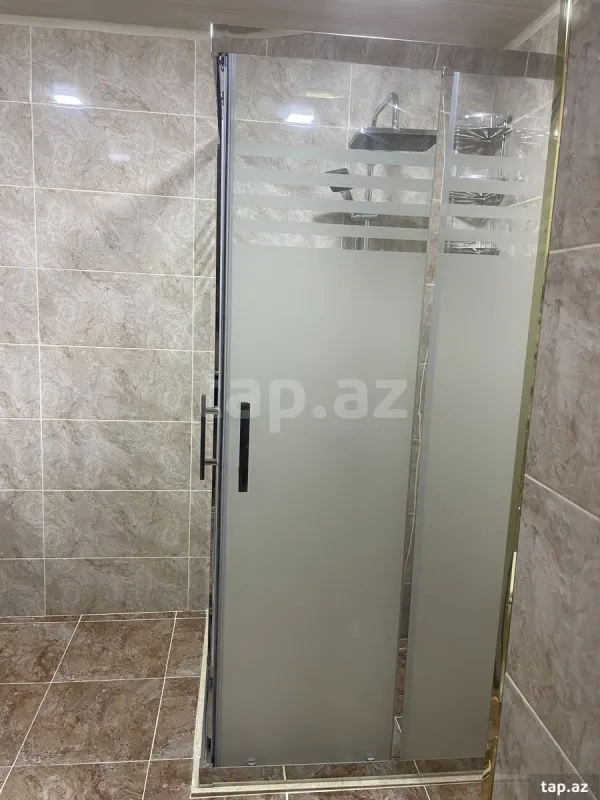 Kirayə verilir 9 otaqlı həyət evi