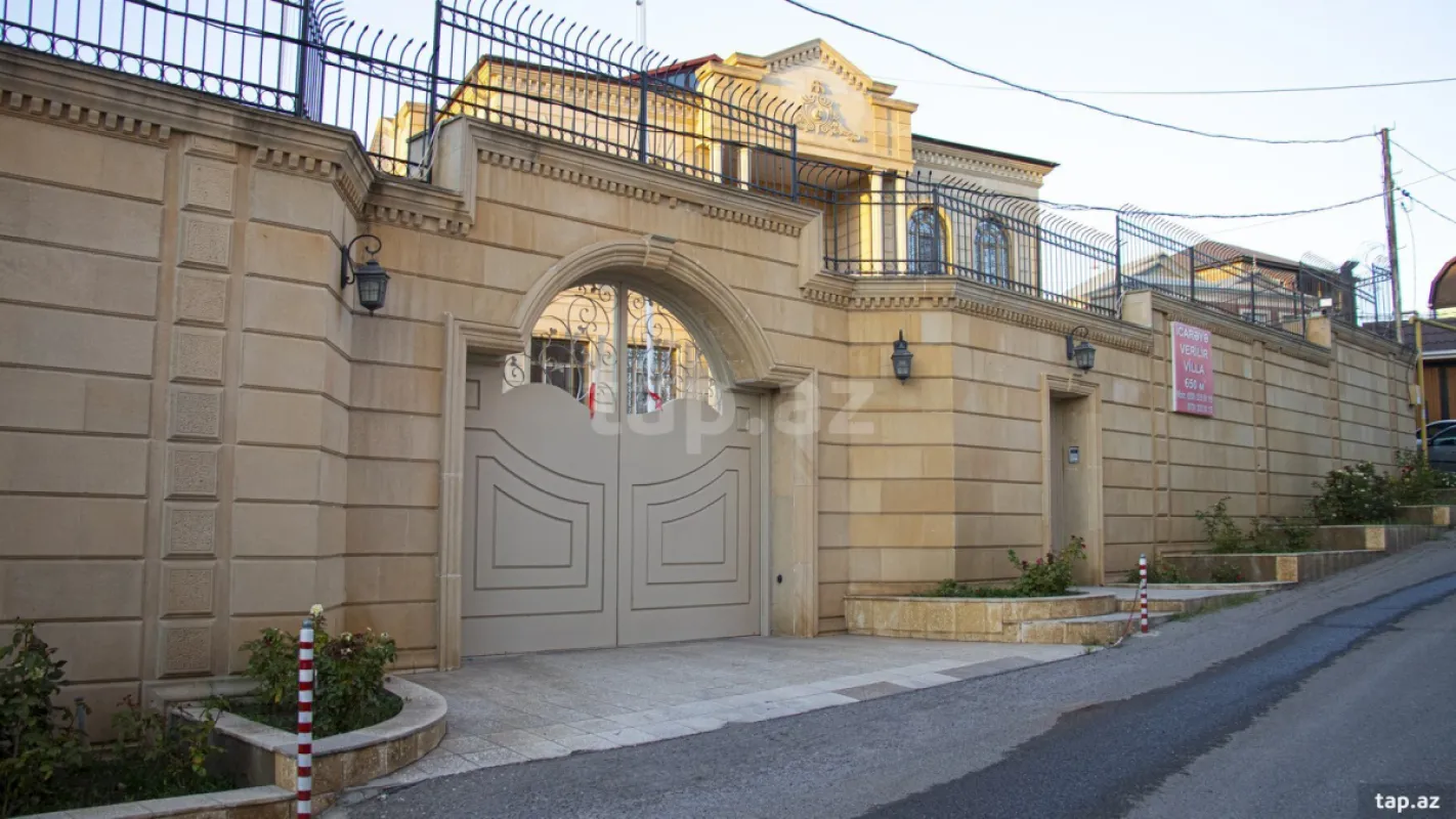 Kirayə verilir 9 otaqlı həyət evi