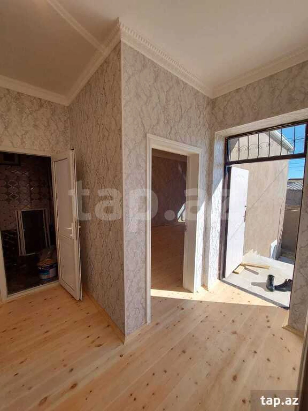 Satılır 3 otaqlı həyət evi 200 m²