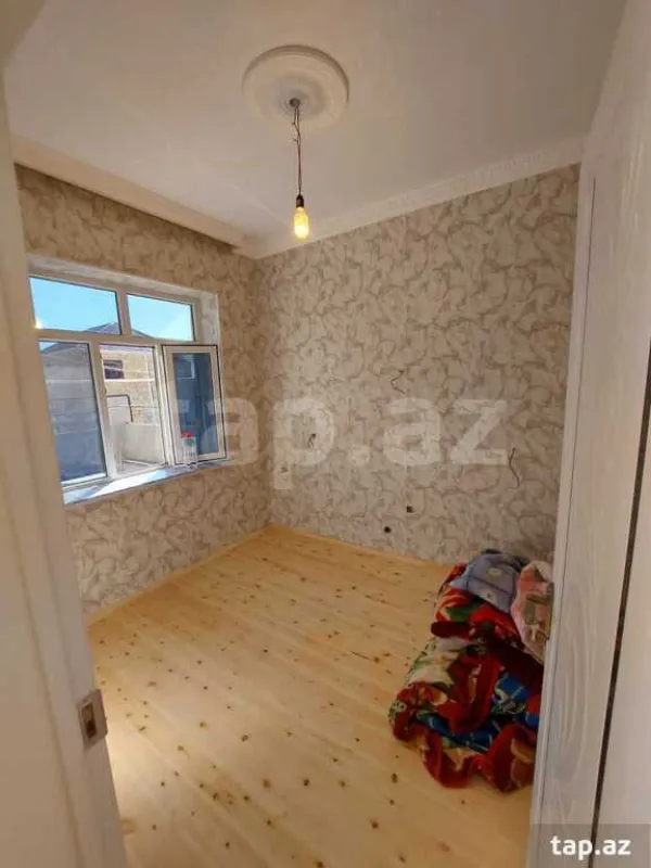 Satılır 3 otaqlı həyət evi 200 m²
