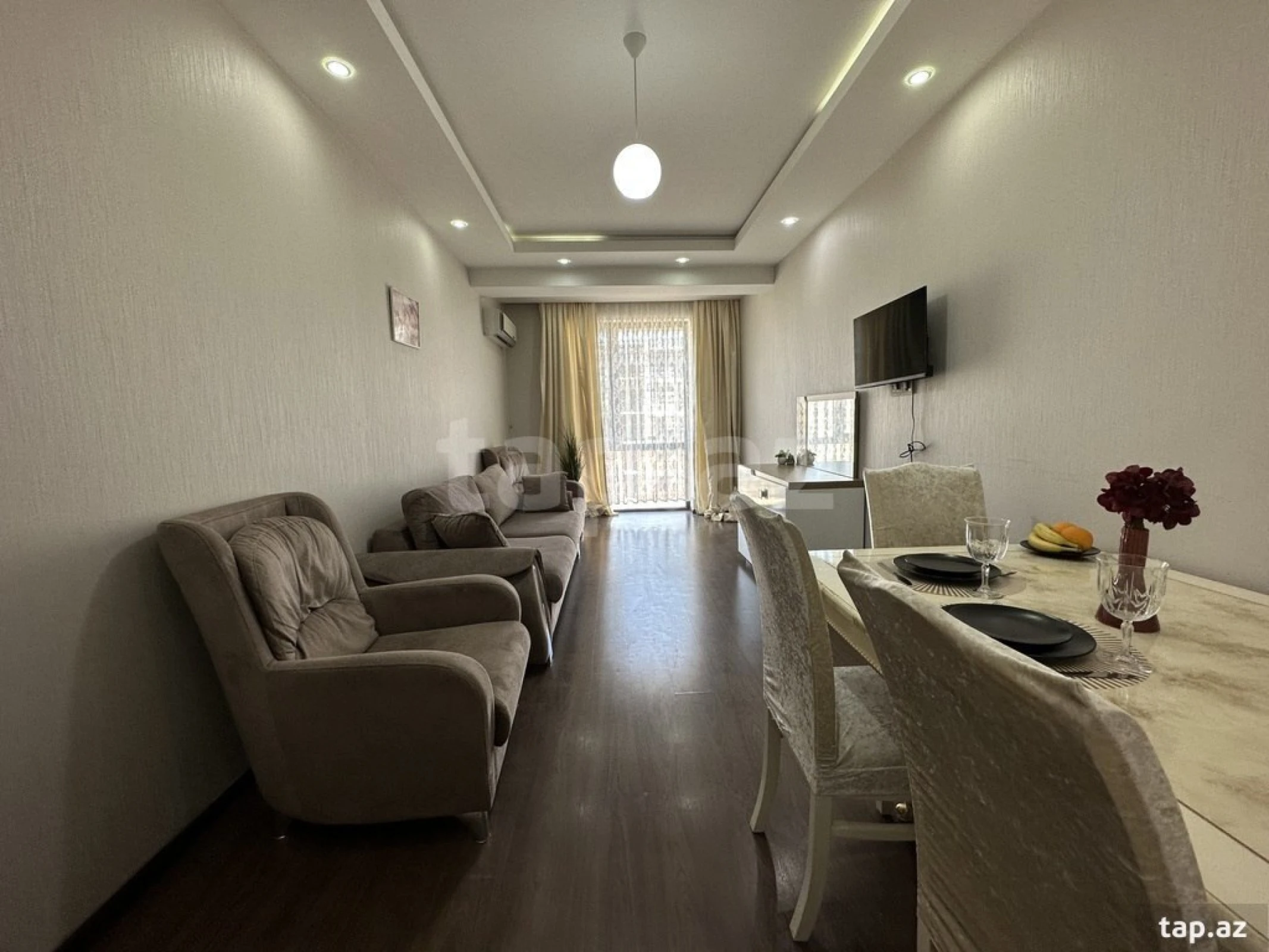 Kirayə verilir 2 otaqlı yeni tikili 53 m²