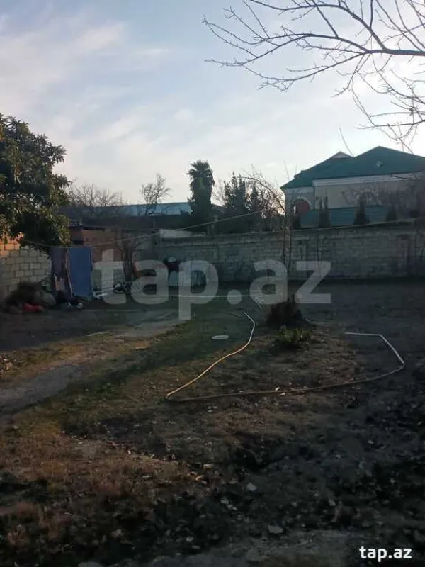 Satılır 3 otaqlı həyət evi