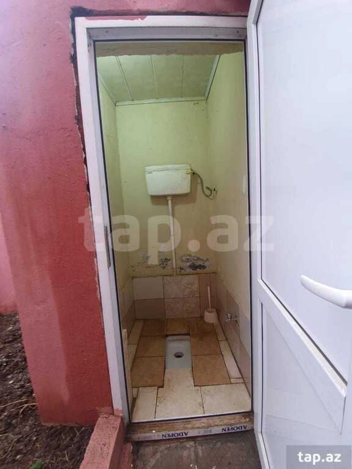 Satılır 6 otaqlı həyət evi 200 m²