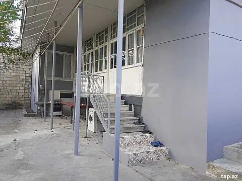 Satılır 3 otaqlı həyət evi 80 m² — Şəki 3 otaq 80.00 m²
