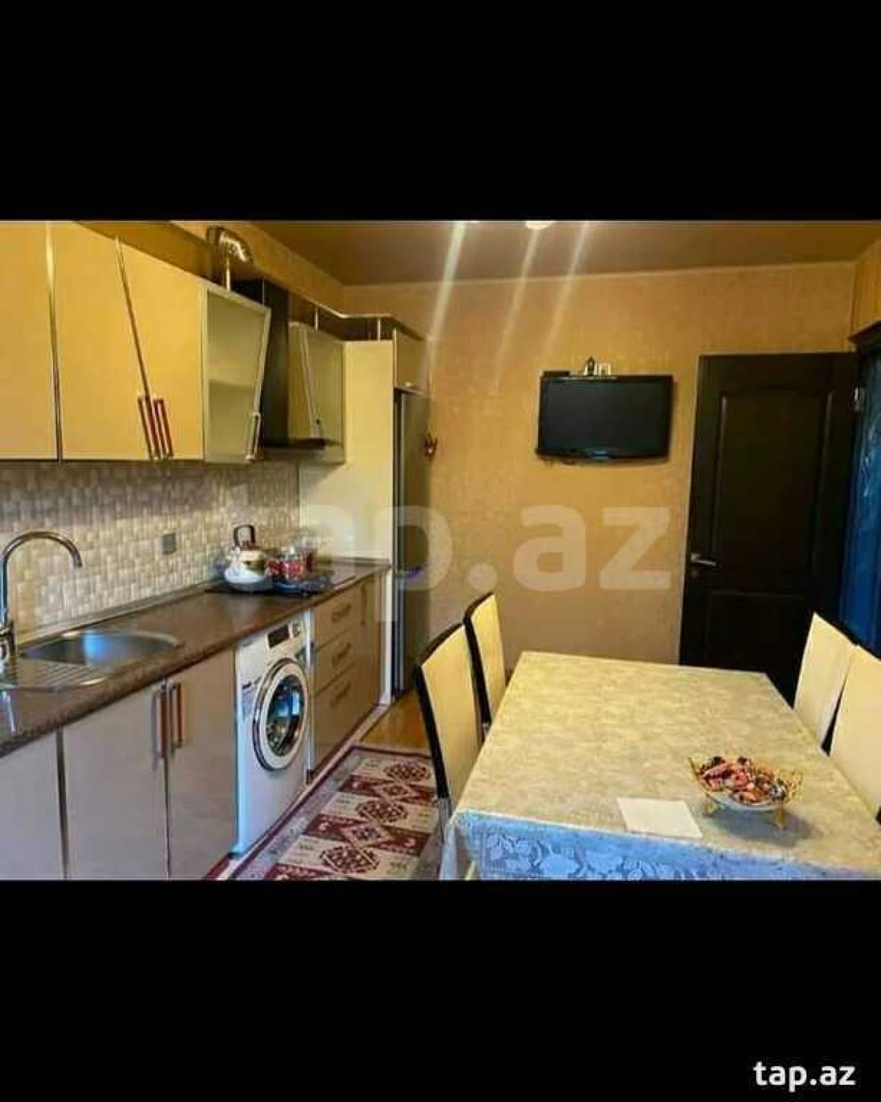 Satılır 6 otaqlı həyət evi 200 m²