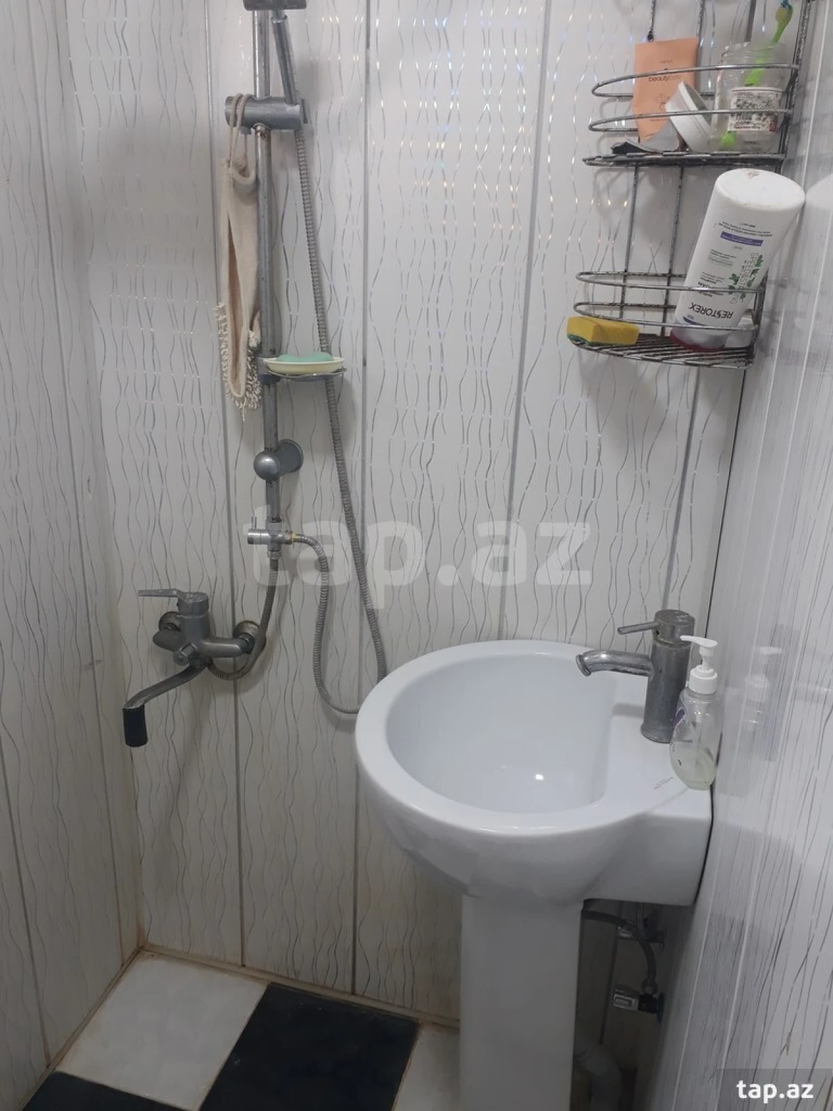 Satılır 2 otaqlı həyət evi