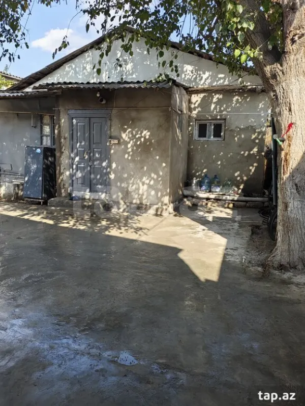 Satılır 2 otaqlı həyət evi