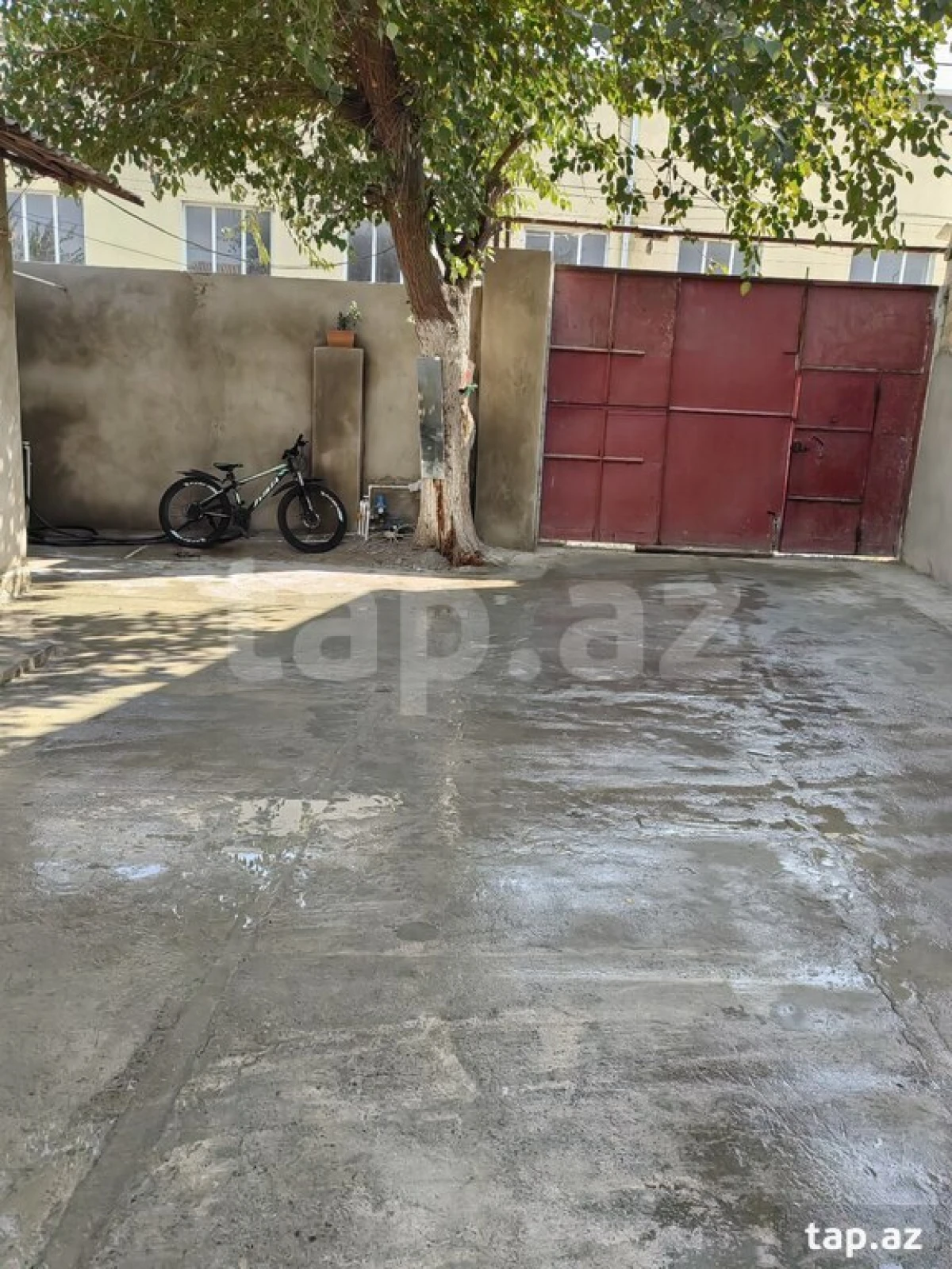 Satılır 2 otaqlı həyət evi