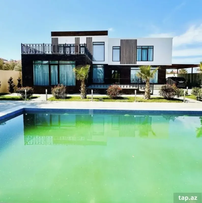 Kirayə verilir 4 otaqlı həyət evi 240 m²