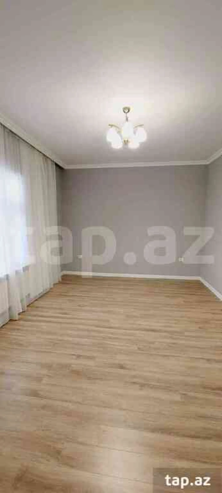 Satılır 6 otaqlı həyət evi